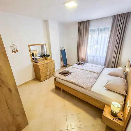 Апартаменты Vacation 903 Дуррес